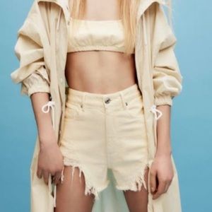 Zara Ripped Denim Shorts | Soft Demin | Baby Yellow